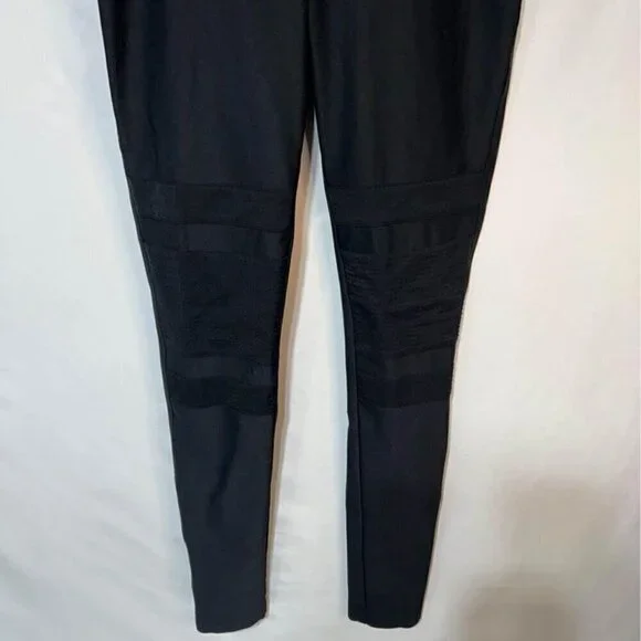 Diane VonFurstenburg woman’s black moto pants. Size 10. Authenticity tag. - Picture 2 of 11